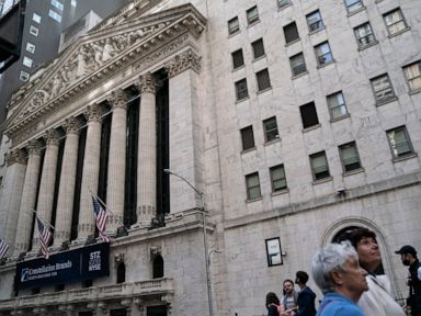 Stocks rally as uncertainties keep Wall Street wobbly thumbnail