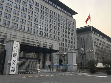 US-China trade talks wrap up, with outcome unclear