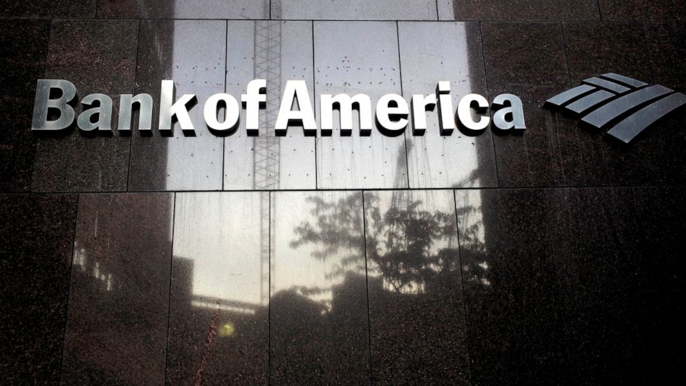 Bank of America 1Q profit falls 45% due to virus pandemic thumbnail