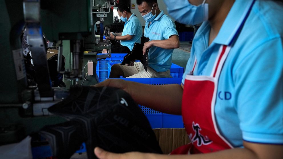 China's manufacturing sector slows as export demand weakens