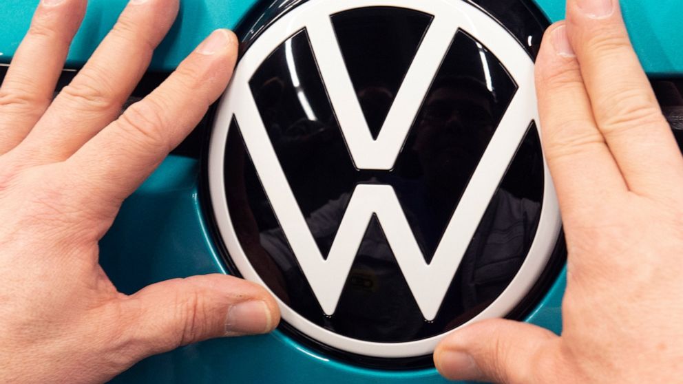 Volkswagen to close Europe plants for two weeks thumbnail