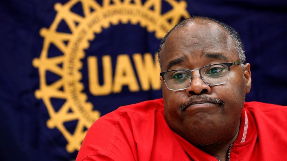 Retiring UAW leader reflects on tough times past and ahead