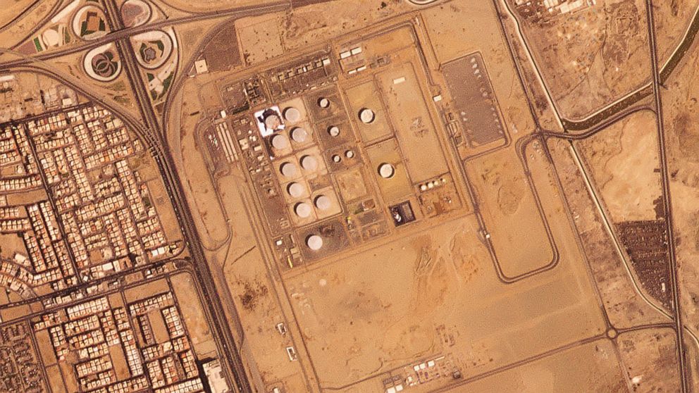 Satellite photos show Yemen rebels hit Saudi oil site again