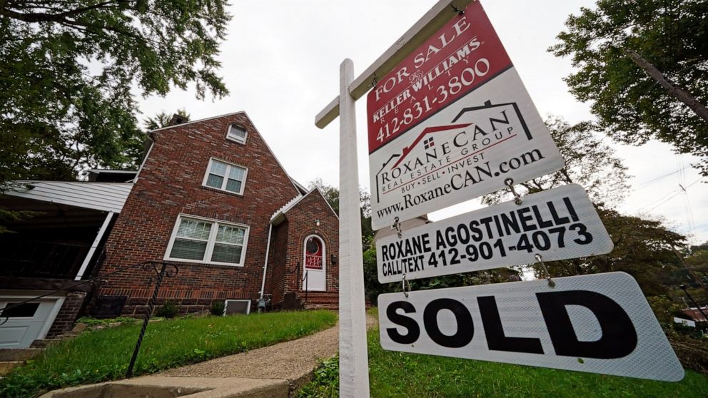 US average 30-year mortgage rate back up over 3% this week