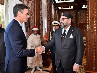 Spain PM in Morocco to mend ties after Western Sahara shift thumbnail