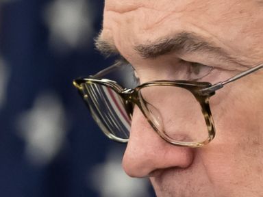 Fed Chairman Powell urges plain speaking at Fed