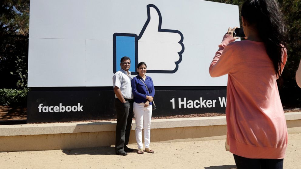irish-regulator-investigates-facebook-over-exposed-passwords irish-regulator-investigates-facebook-over-exposed-passwords