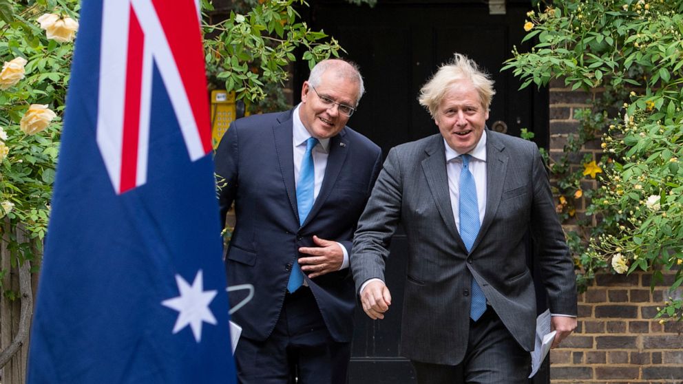 Australia, Britain reach free trade deal to cut many tariffs