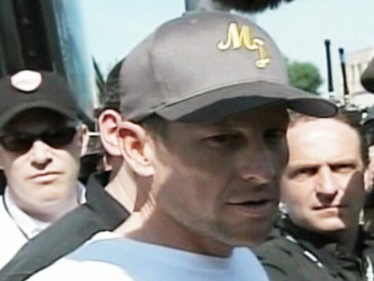VIDEO: Lance Armstrong denies doping allegations made by cyclist Floyd Landis.