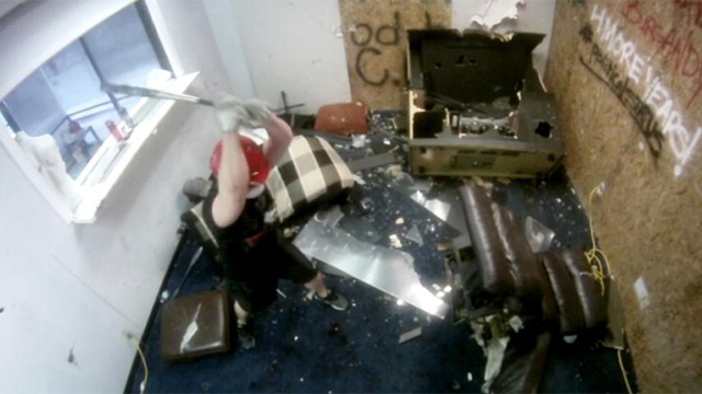 Anger Room In Texas Allows Stressed Out Customers To Smash Tvs Anger Room In Texas Allows Stressed Out Customers To Smash Tvs Other Junk
