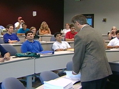 VIDEO: Best college campus jobs for students