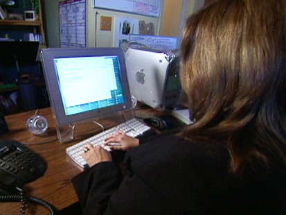 VIDEO: Reinvent your resume online