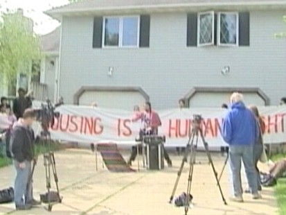 Video: Squatters take over vacant home in Wisconsin.