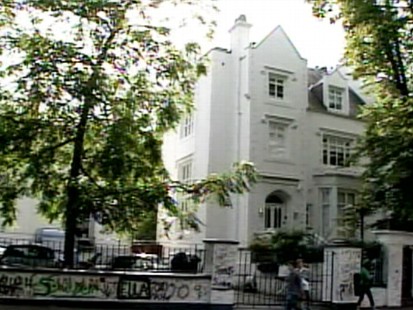 VIDEO: The cash-strapped EMI Group is selling the famed Abbey Road studios.