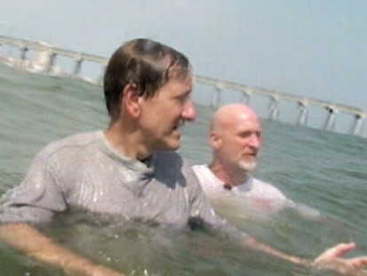VIDEO: Florida lifeguard Bill Soltz shows Brian Ross how to swim out of a rip current.