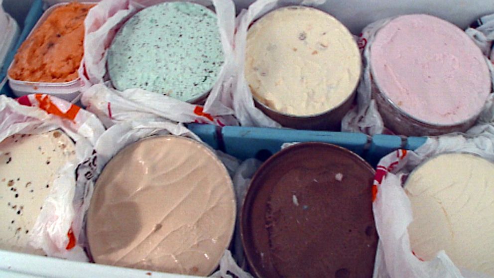 PHOTO: Ice cream tubs