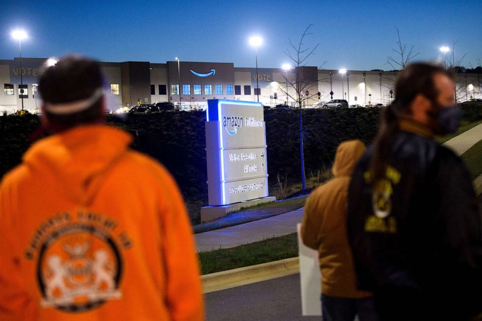 PHOTO: Union supporters gather outside of the Amazon fulfillment center on March 29, 2021 in Bessemer, Ala. Employees voted on creating the first Amazon union in the United States.
