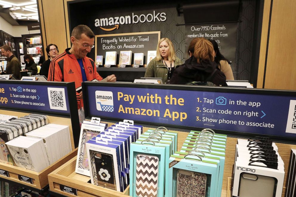 PHOTO: People shop in the newly opened Amazon Books on May 25, 2017 in New York City. 