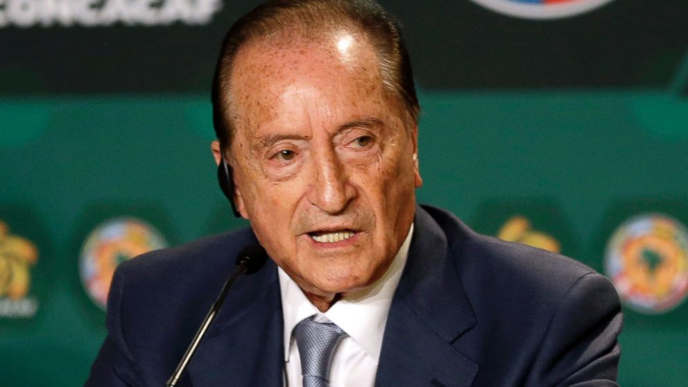 PHOTO: Eugenio Figueredo, president of CONMEBOL, the South America soccer confederation, speaks during a news conference in Bal Harbour, Fla., May 1, 2014.