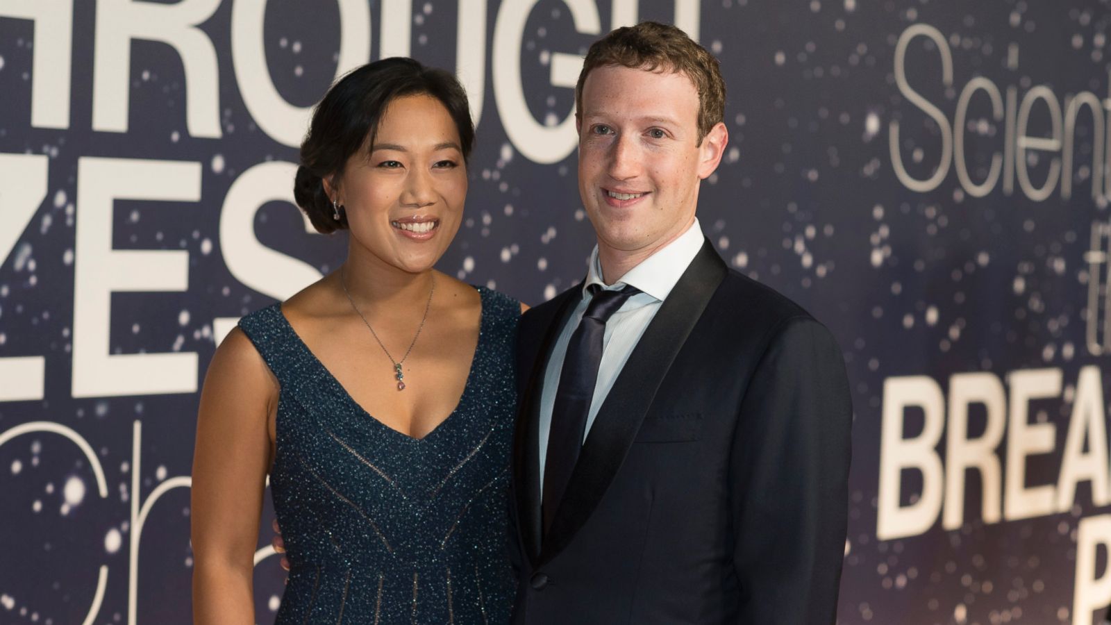 Mark Zuckerberg S Latest Status Update My Wife Is Pregnant With Our Second Daughter Abc News