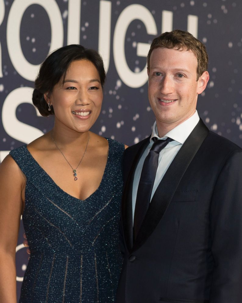 Mark Zuckerberg S Latest Status Update My Wife Is Pregnant With Our Second Daughter Abc News