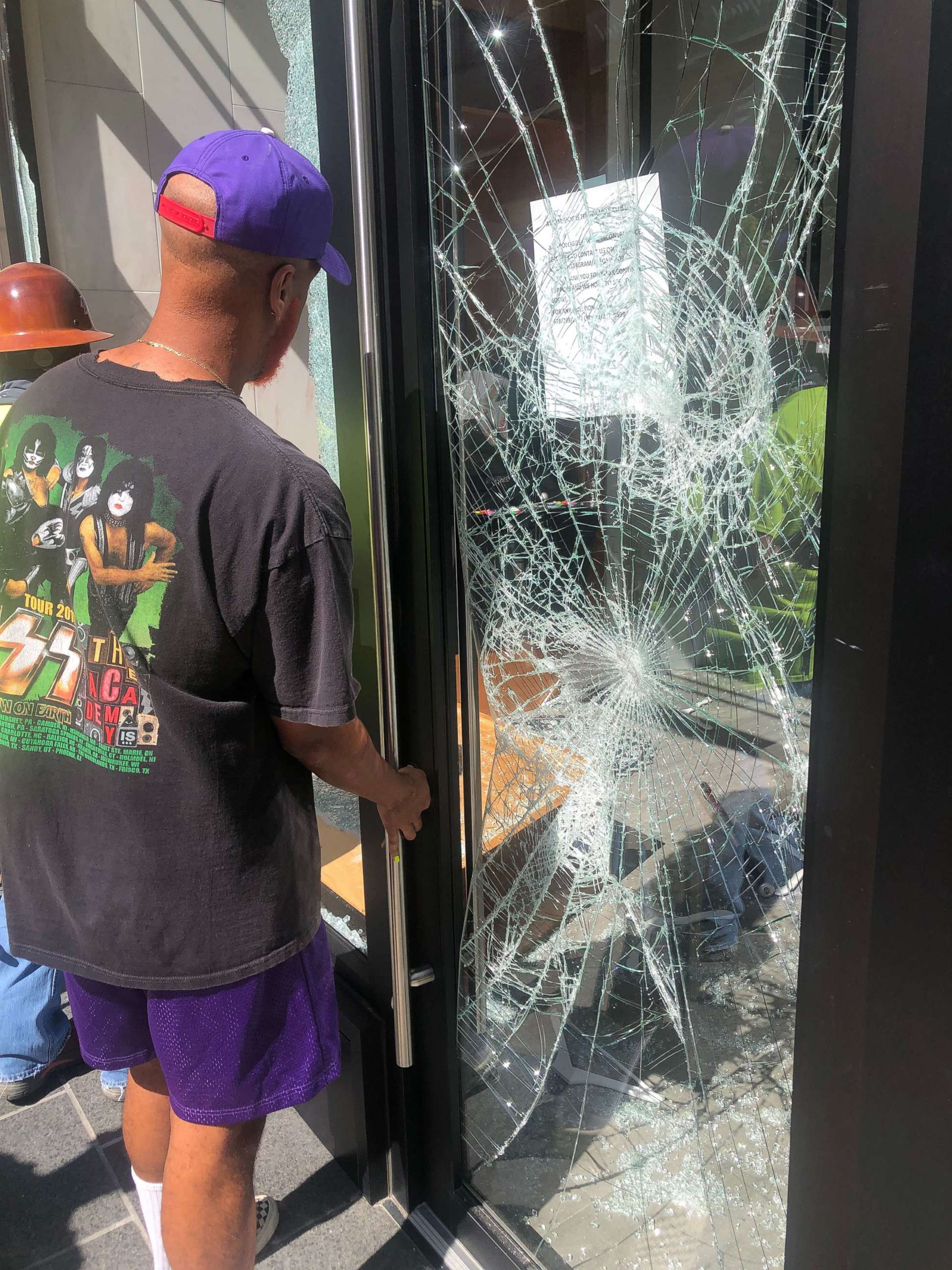 Rioters in Atlanta looting a Gucci store in Phipps Plaza under the guise of  demanding justice for George Floyd., By Ivoryng