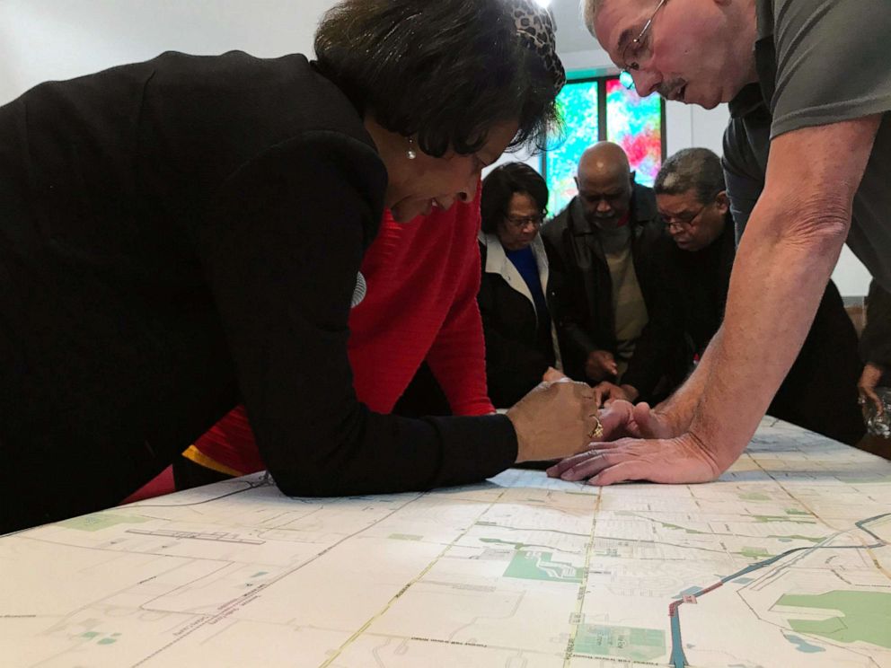 PHOTO: Boxtown residents gather with representatives for the proposed Byhalia Connection Pipeline in Memphis, Tenn., Feb. 15, 2020.