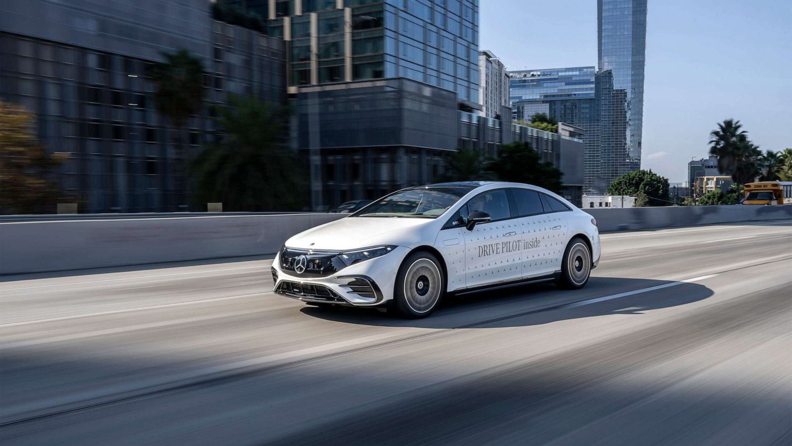 New Mercedes-Benz C-Class moves closer to self driving
