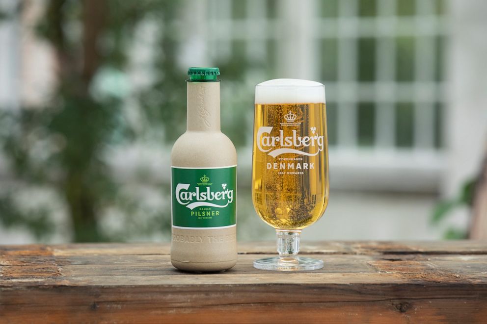 PHOTO: Carlsberg unveiled "paper bottle" for beer at a the C40 World Mayors Summit in Copenhagen, Denmark.