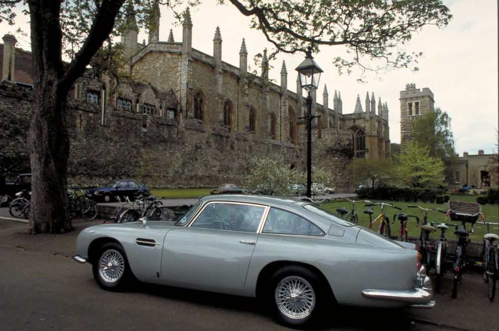 PHOTO: An original Aston Martin DB5