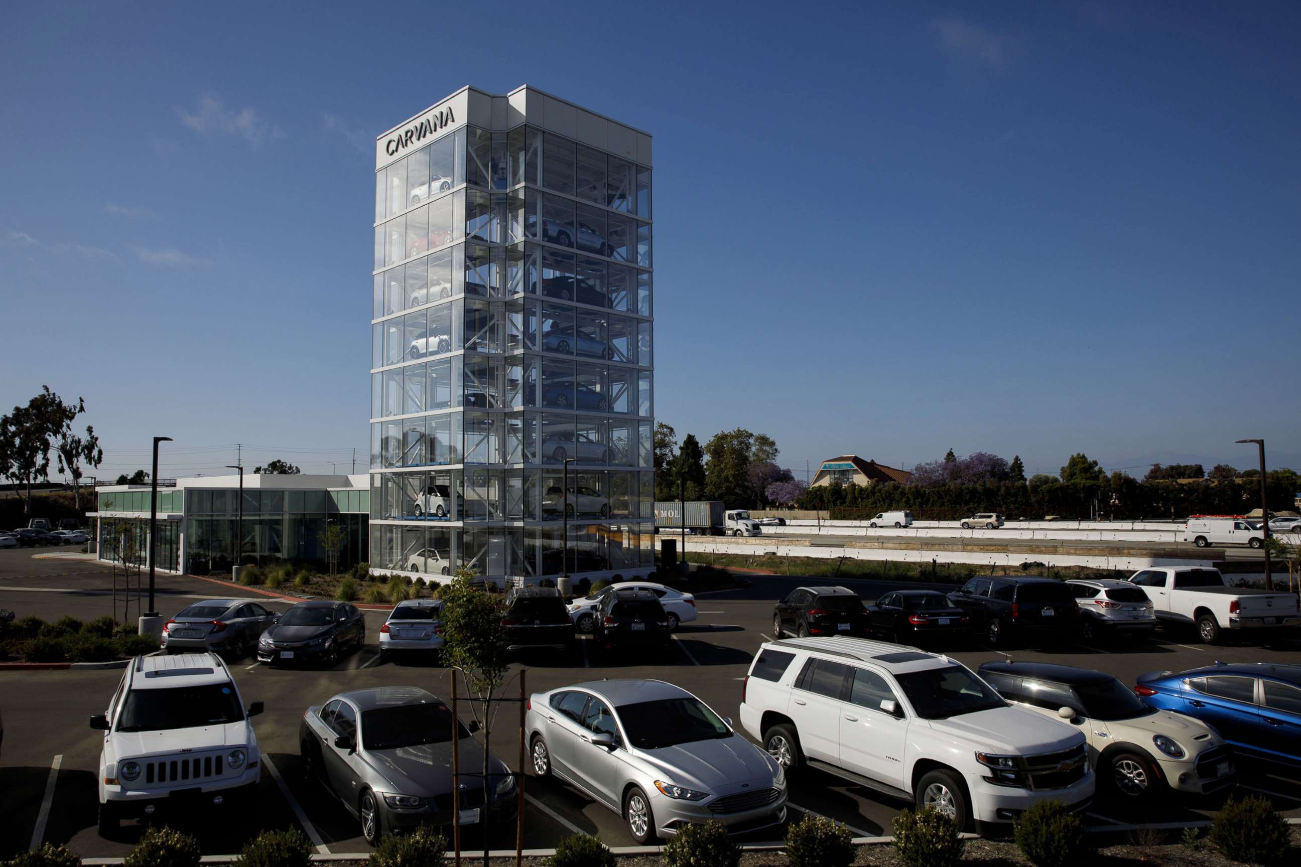 PHOTO: Vehicles sit inside a Carvana Co. car vending machine in Westminster, Calif., May 28, 2020.