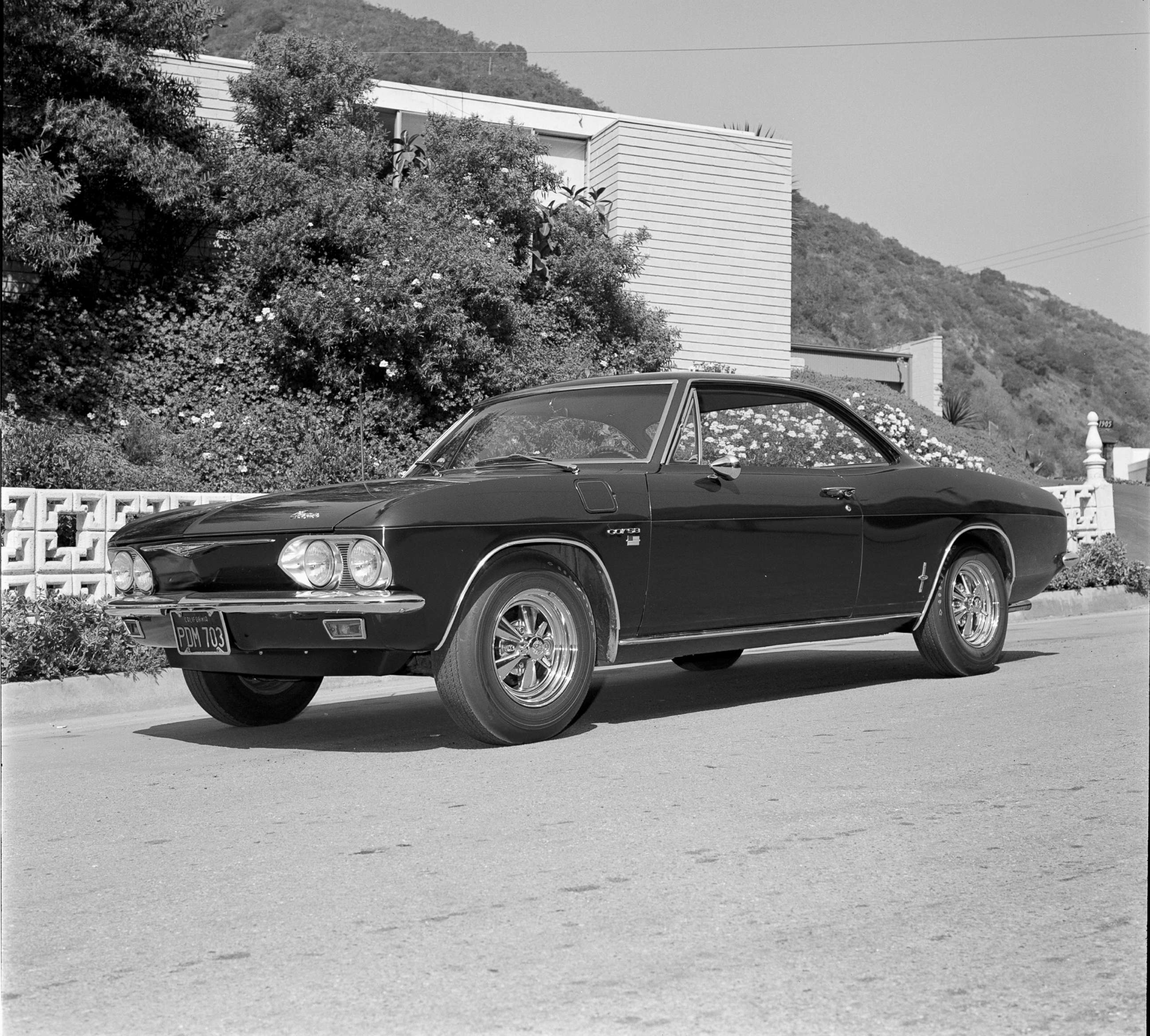 PHOTO: 1966 Chevrolet Corvair Monza IECO.