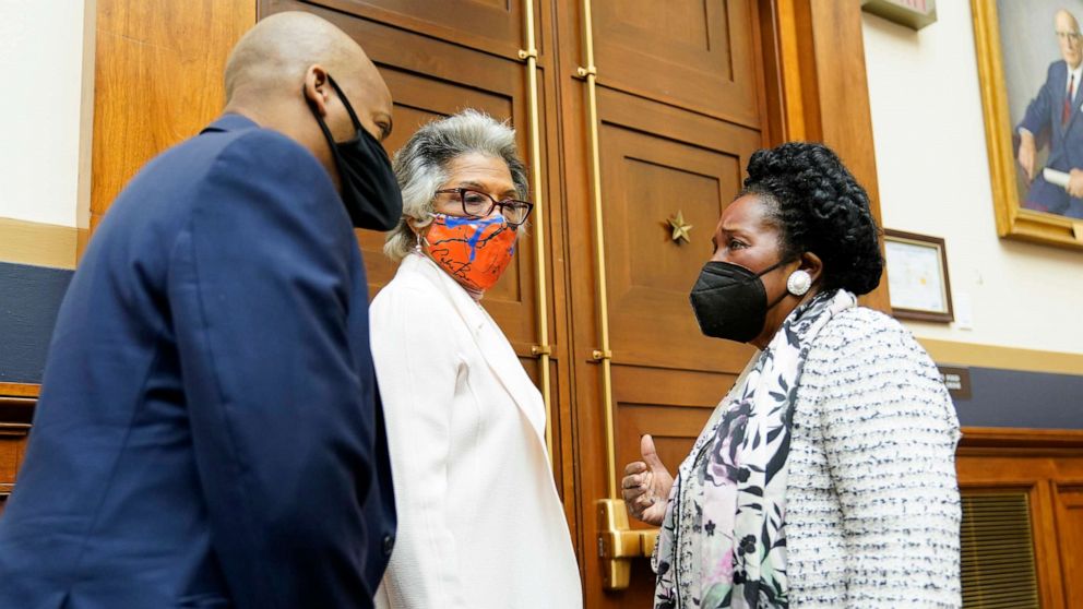 PHOTO: Rep. Joyce Beatty and Rep. Sheila Jackson Lee attend a markup in the House Judiciary Committee of a bill to create a commission to study and address social disparities in the African American community, in Washington, April 14, 2021.