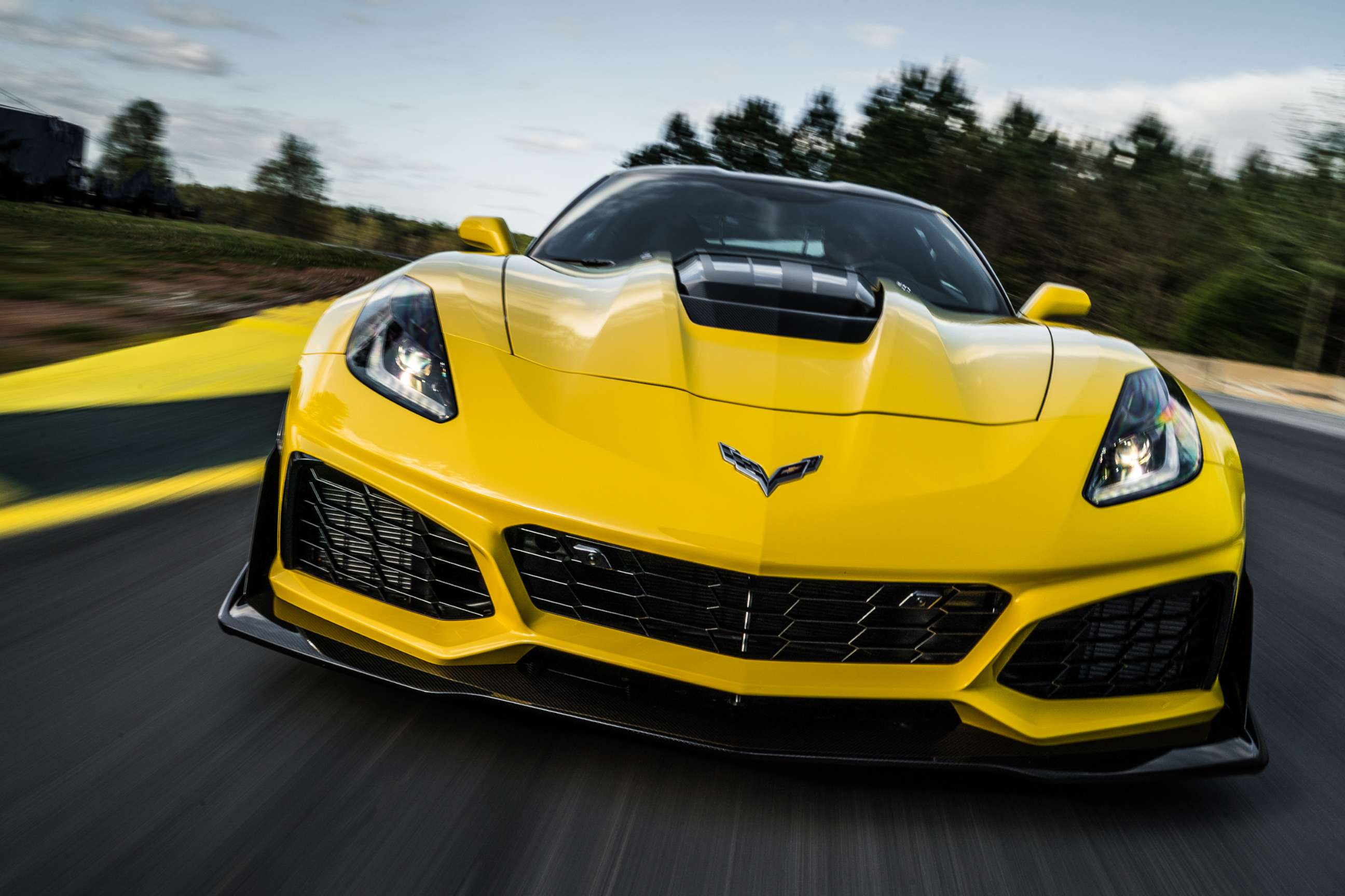 PHOTO: Corvette's iconic front engine design will be a relic of its storied past. Shown here is the $130K ZR1.