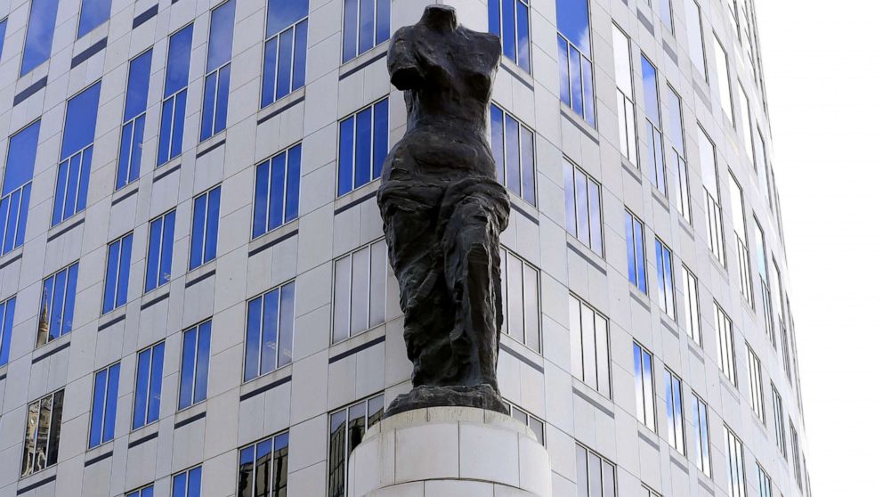 PHOTO: A view of the statue standing in front of the U.S. District Courthouse in Cleveland, Ohio, Oct. 18, 2019.