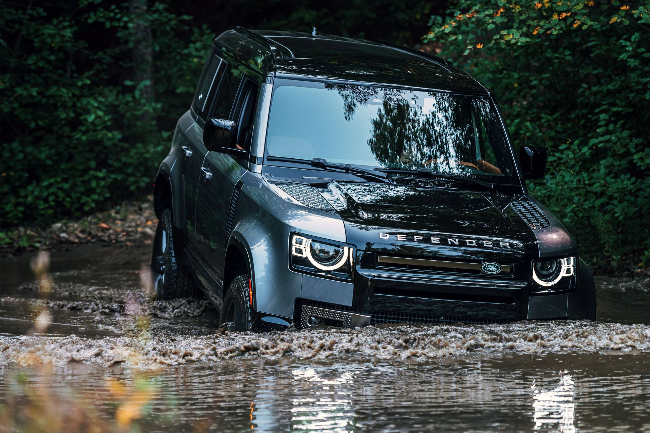 PHOTO: The Defender has a rich heritage in off-roading and the current model takes cues from its predecessors.