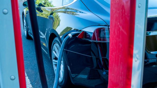Why Wisconsin may start taxing EV chargers - Vimarsana News