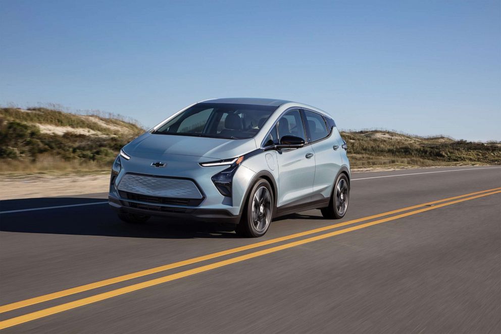 PHOTO: 2022 Chevy Bolt EV