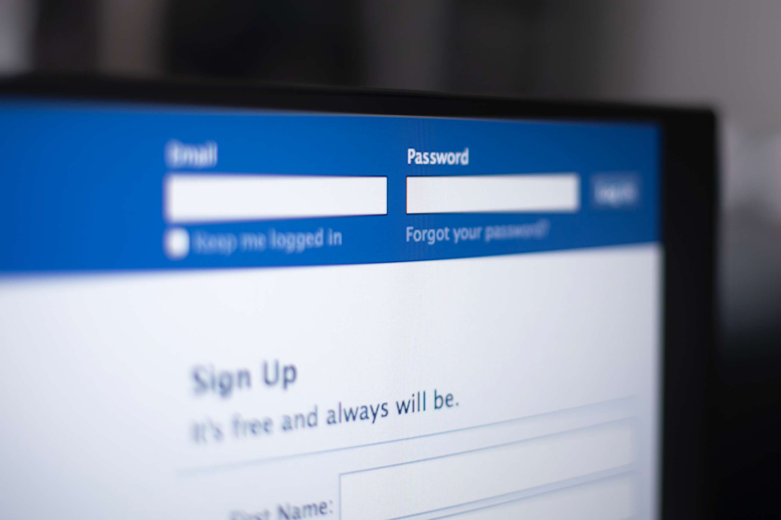 PHOTO: A photo of Facebook login page. 