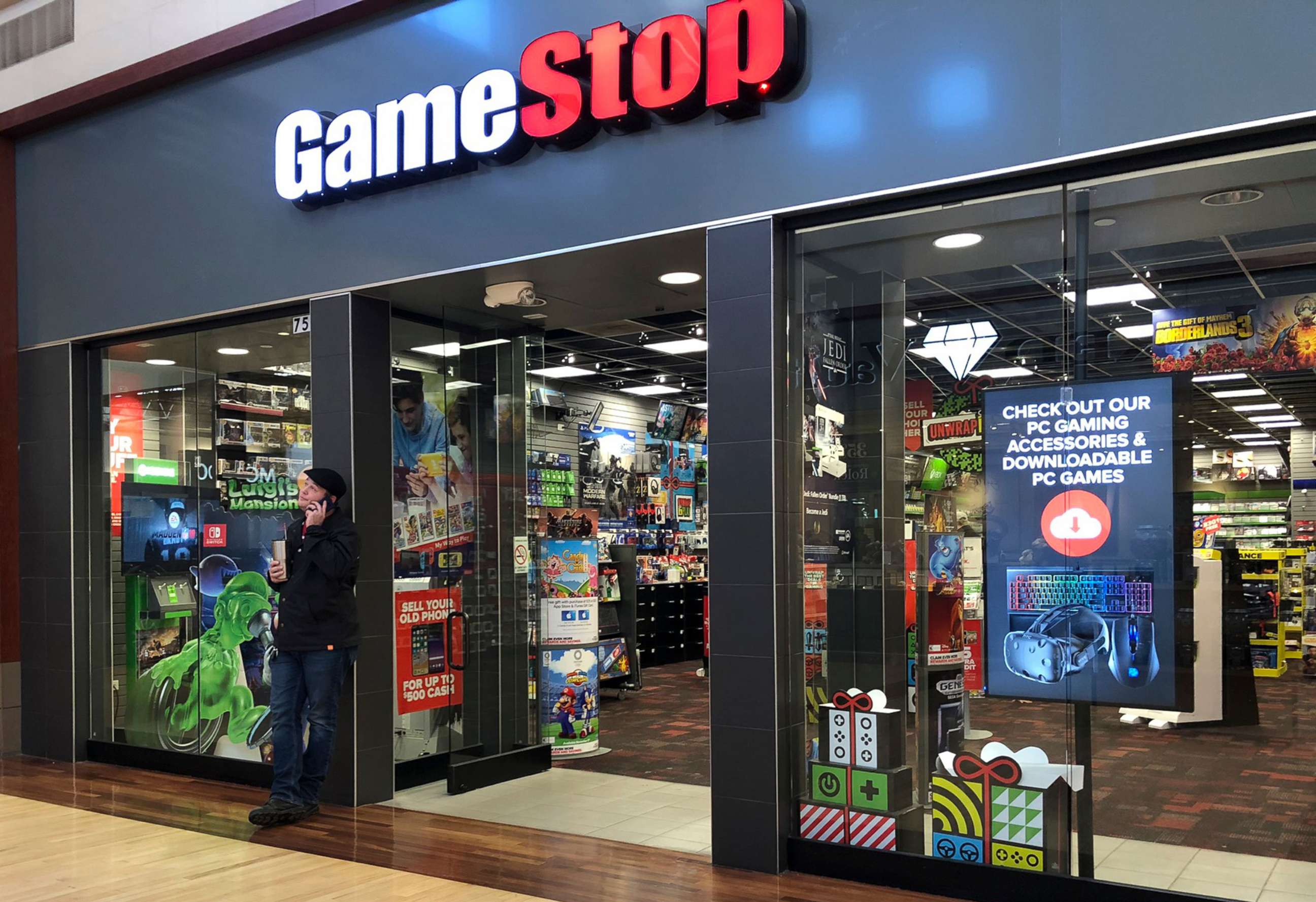 Robinhood nearly defaulted during the GameStop short squeeze