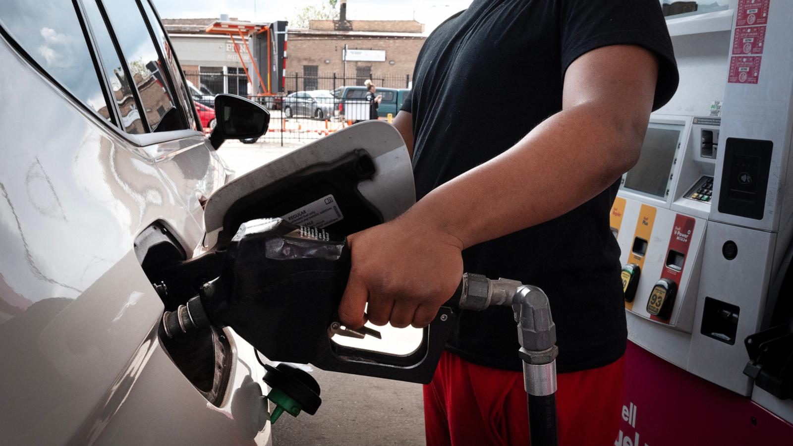 abcnews.com - Max Zahn - Gas prices are falling toward $4 a gallon but outlook uncertain, analysts say