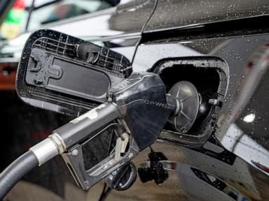 Gas prices near highest level in 4 years ahead of Memorial Day