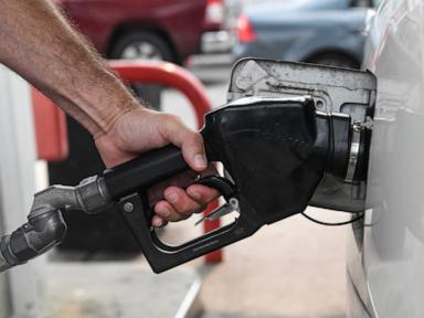 U.S. Average Gas Price Returns to $4 a Gallon as Iran Crisis Escalates - image 4