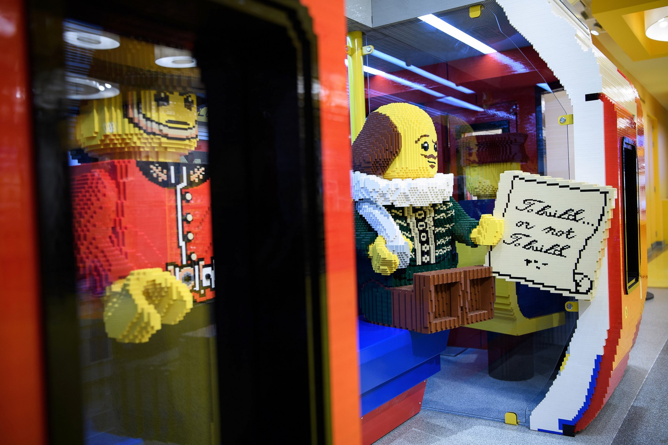 PHOTO: A lego model of playwright William Shakespeare is placed inside a large-scale model of a London underground train car, at the new flagship Lego store on Nov. 16, 2016 in London.