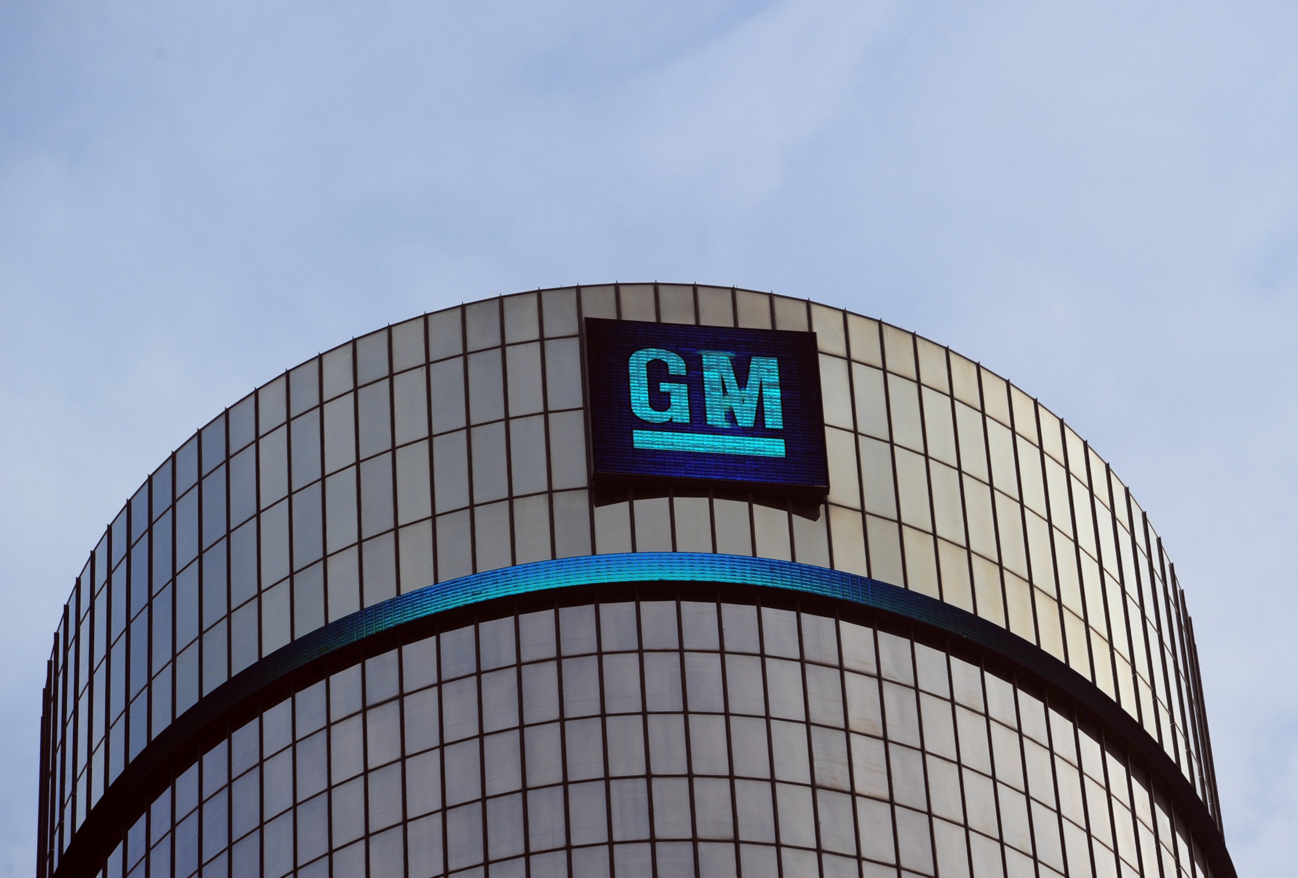 PHOTO: General Motors headquarters in the Renaissance Center are seen on Jan. 14, 2014 in Detroit as previews continue at the North American International Auto Show. 