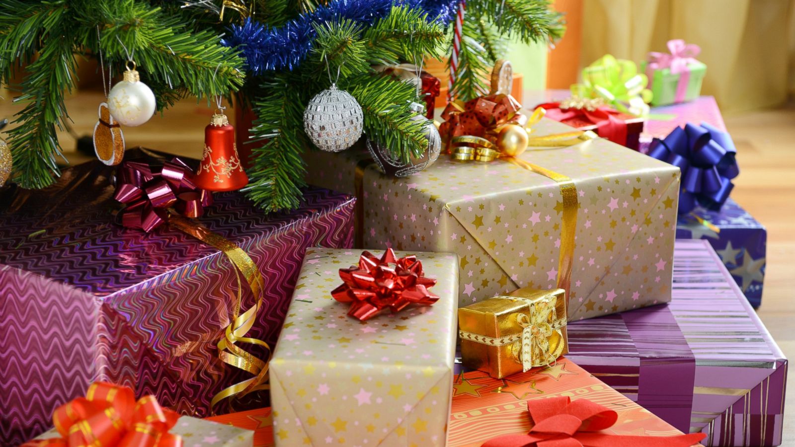 Rowkin Return Policy Christmas 2021 Your Complete Store Guide Calendar To Returning Christmas Gifts Abc News