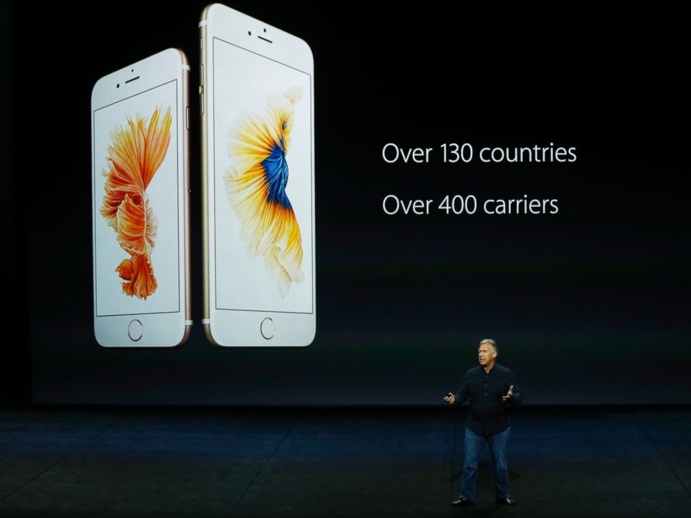 PHOTO:Apple Senior Vice President of Worldwide Marketing Phil Schiller speaks about the new iPhone 6s and 6s Plus during a Special Event, Sept. 9, 2015, in San Francisco.