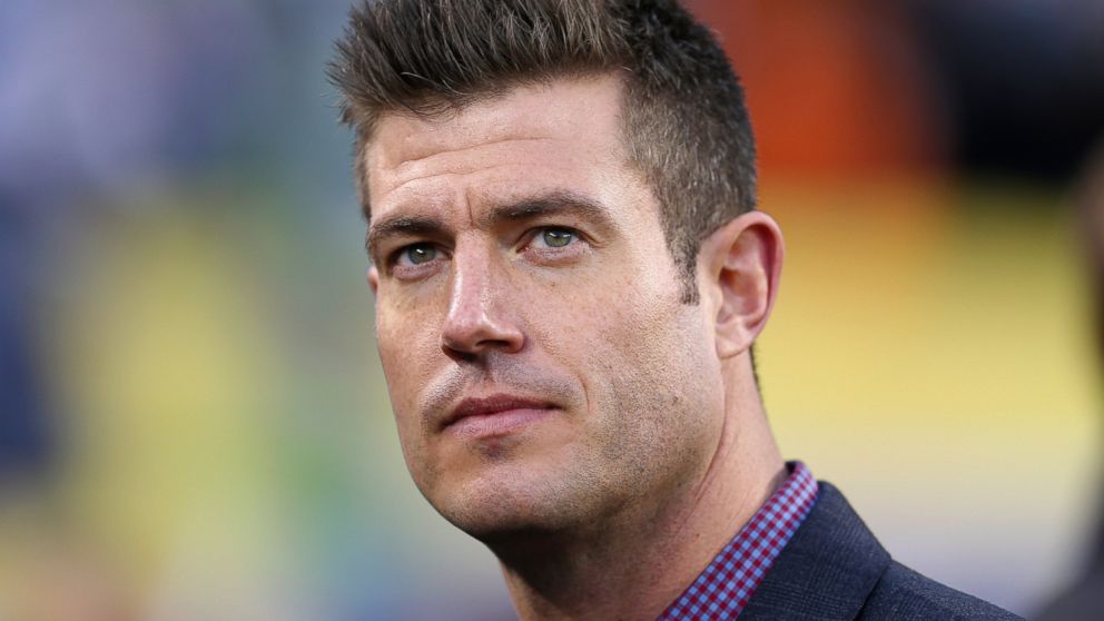 PHOTO: Sports commentator Jesse Palmer is shown prior to start of Super Bowl XLVIII at MetLife Stadium between the Denver Broncos and the Seattle Seahawks on Feb. 2, 2014, in East Rutherford, N.J.