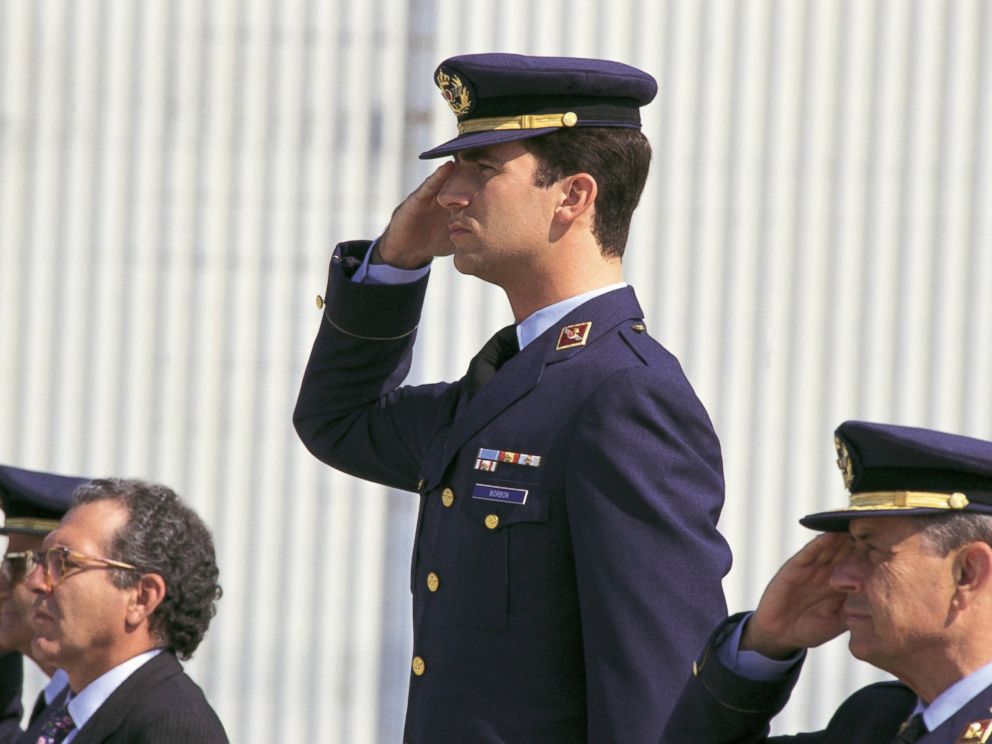 PHOTO: Felipe de Borbón, Prince of Asturias, in the Air Force base of Zaragoza Prince Felipe doing the military salutation beside the minister of Defense, Eduardo Serra, and other officers, Jan. 1, 2003.