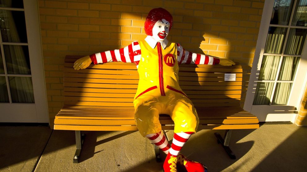PHOTO: A Ronald McDonald statue sits on the porch of the Ronald McDonald House, in Chicago, Illinois on November 15, 2011. 